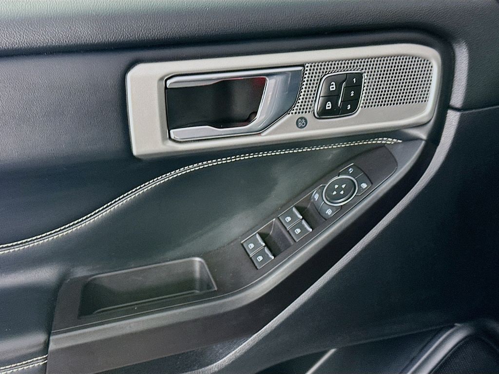 FordExplorer24