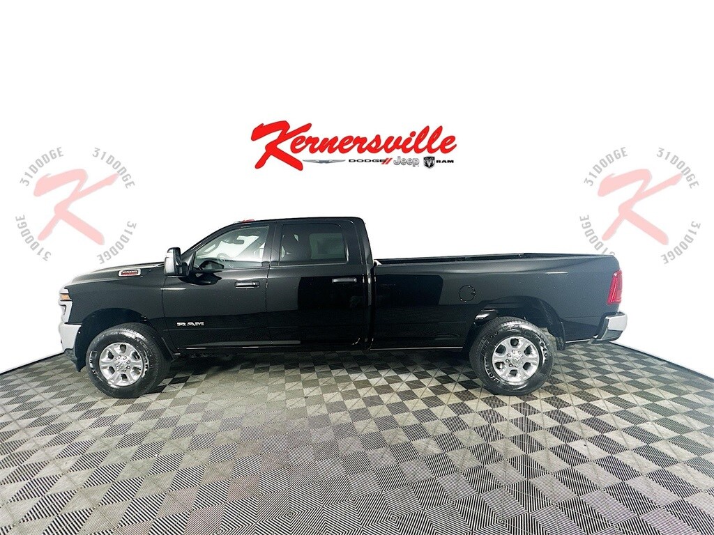 2025 Ram 2500 Big Horn photo 2