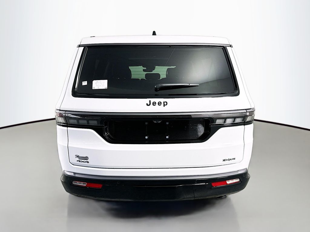 JeepGrand Wagoneer L6