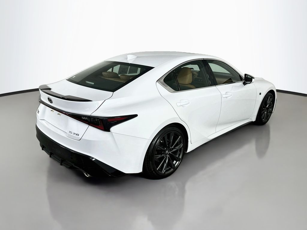 LexusIS7