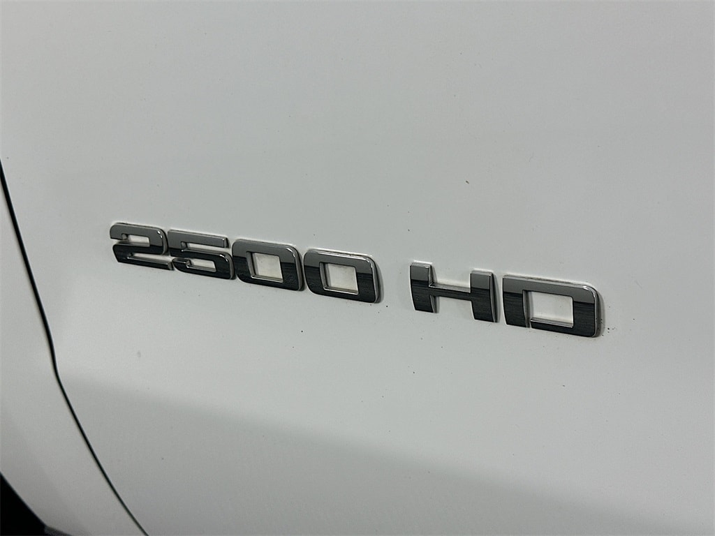 ChevroletSilverado 2500HD28