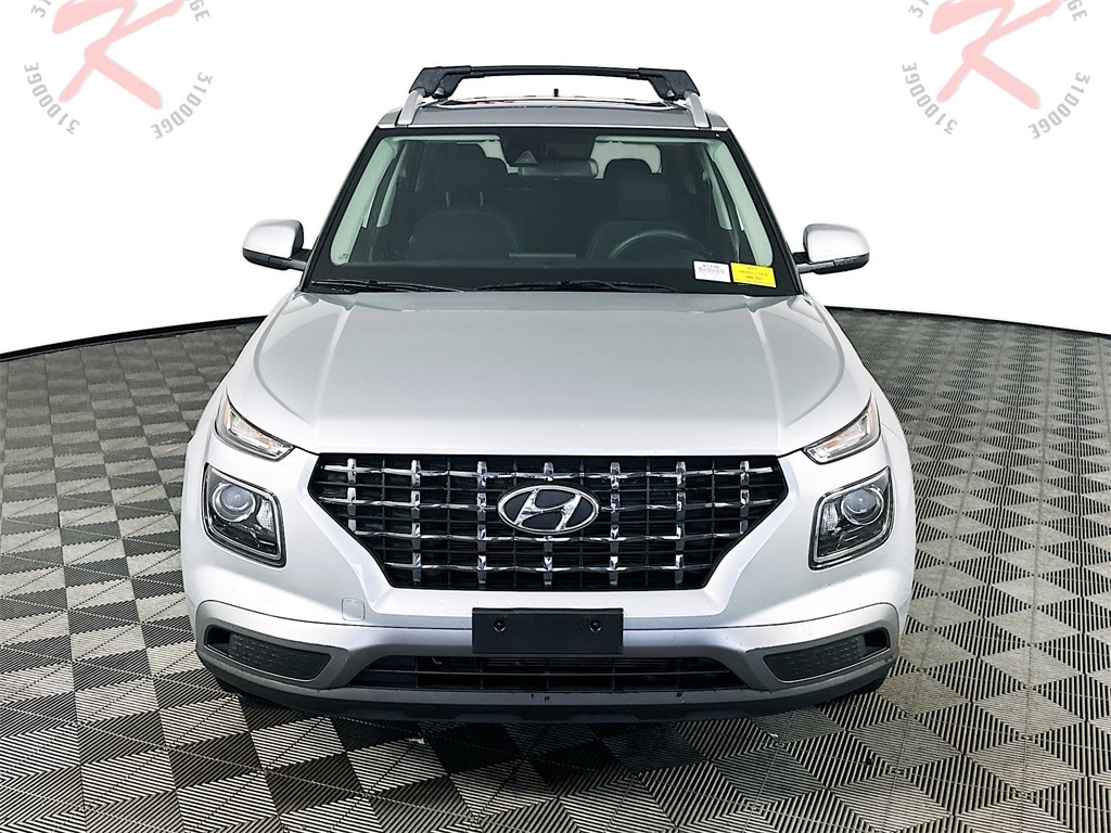 Used 2022 Hyundai Venue SEL with VIN KMHRC8A38NU199574 for sale in Kernersville, NC