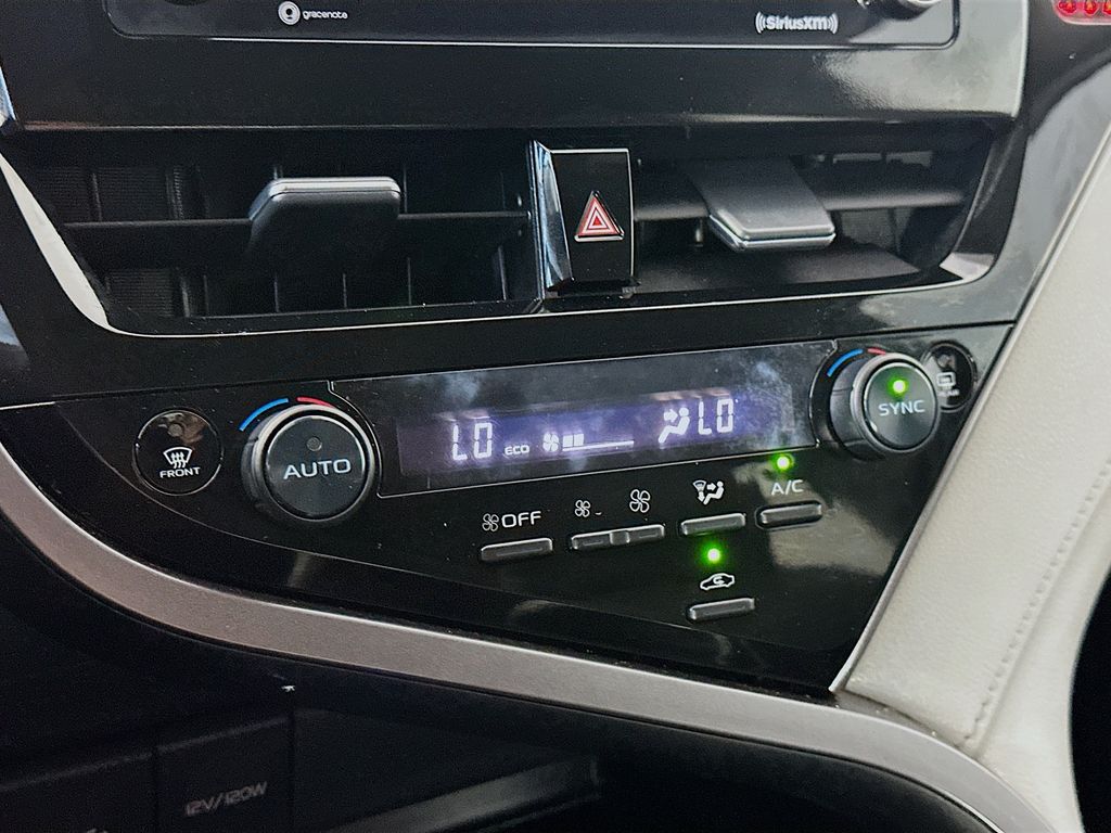 ToyotaCamry18