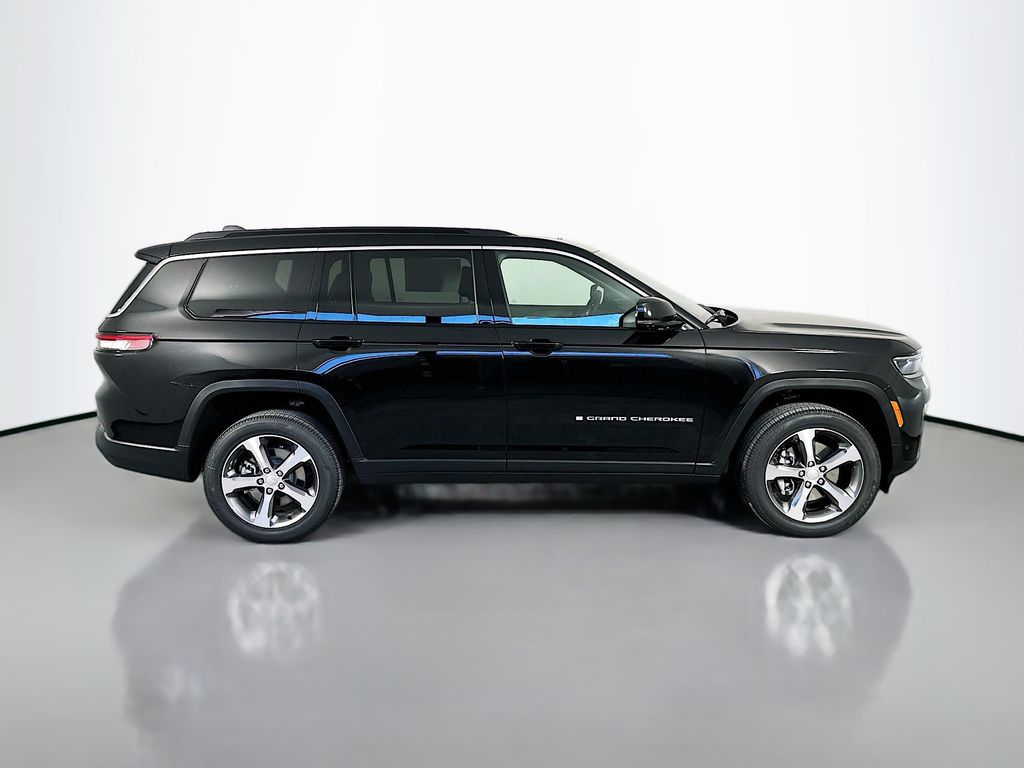 JeepGrand Cherokee L8