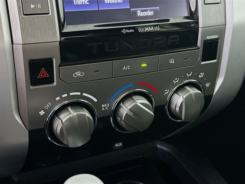 ToyotaTundra18