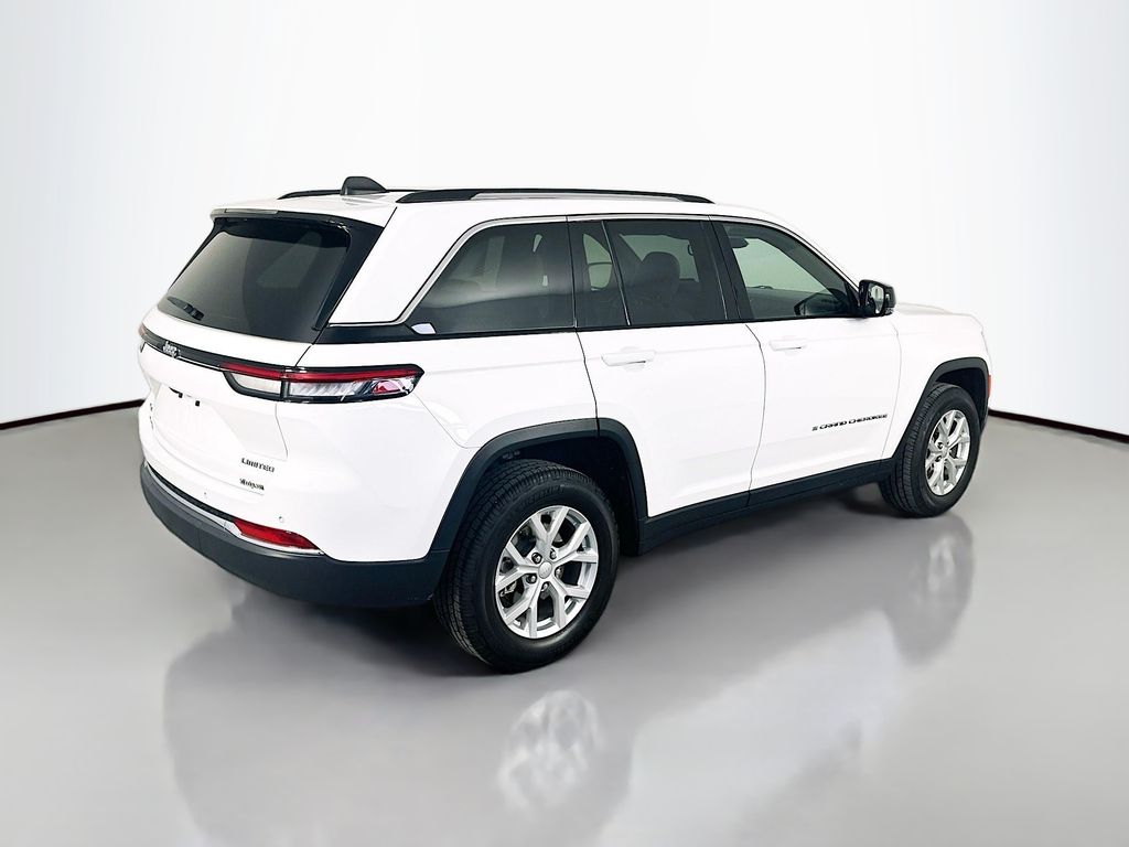 JeepGrand Cherokee7