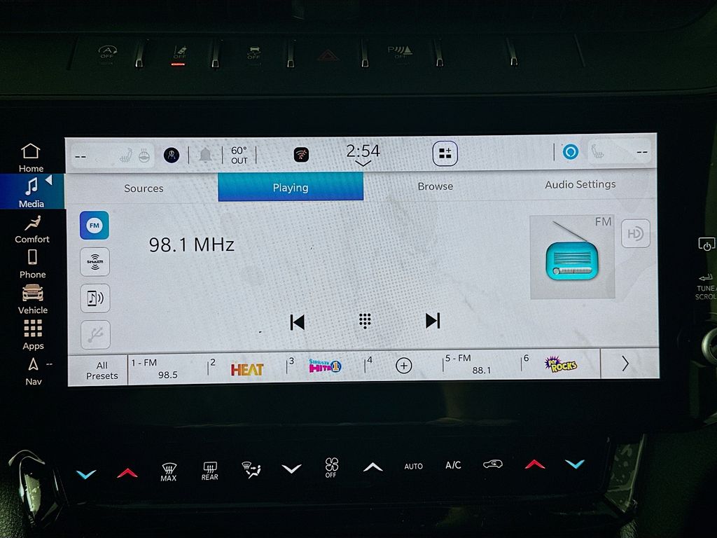 JeepGrand Cherokee L13