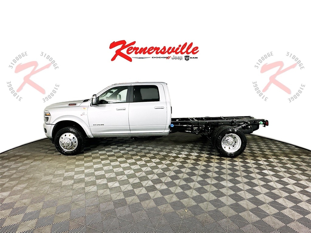 New 2026 Ram 4500 Chassis Tradesman 60CA Dually 12in Truck Crew Cab