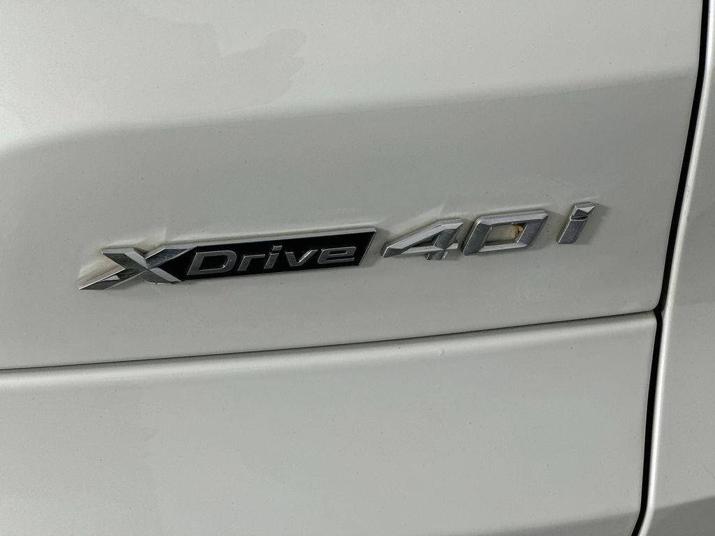 BMWX528