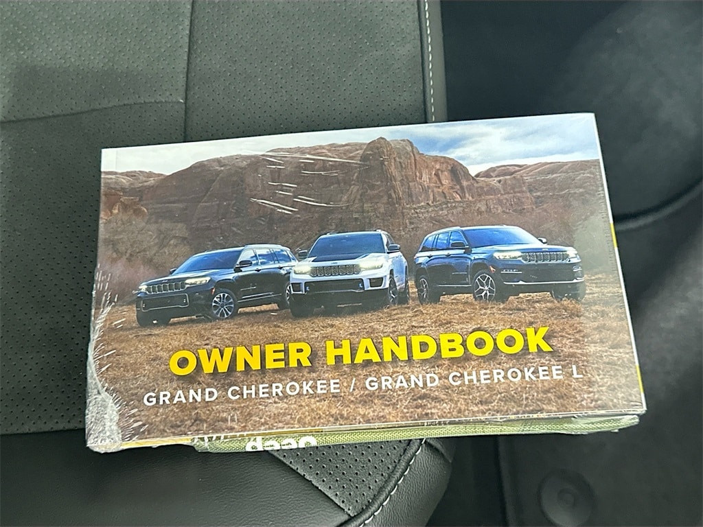 JeepGrand Cherokee21