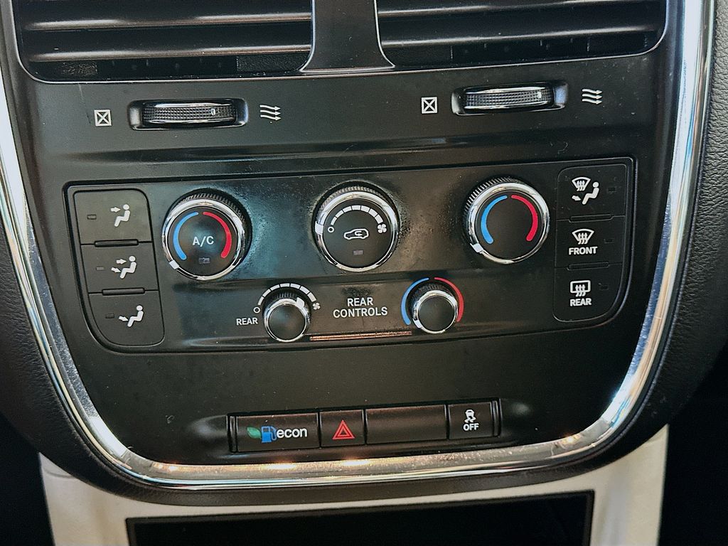 DodgeGrand Caravan18