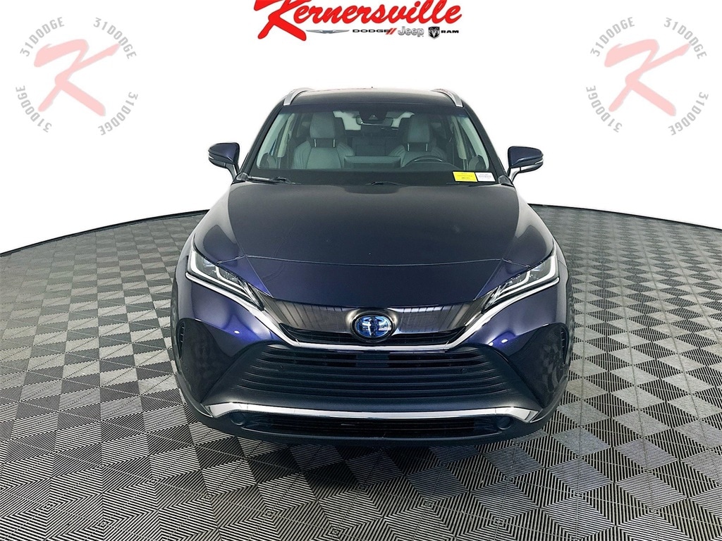 Used 2021 Toyota Venza XLE with VIN JTEAAAAHXMJ036947 for sale in Kernersville, NC