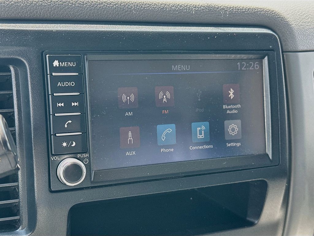 NissanNV2500 HD18
