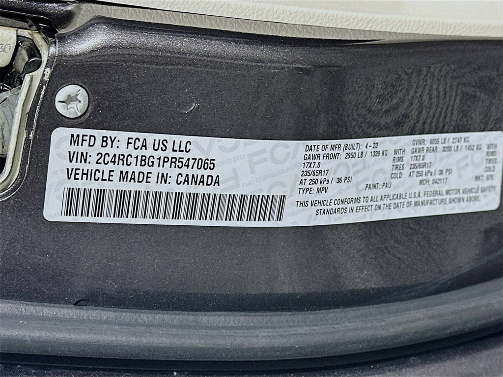 ChryslerPacifica34
