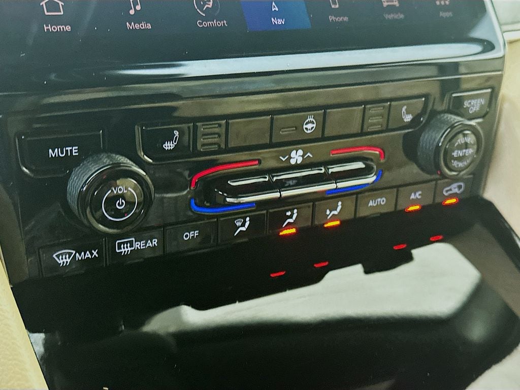 JeepGrand Cherokee18