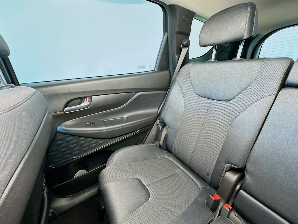 HyundaiSanta Fe12