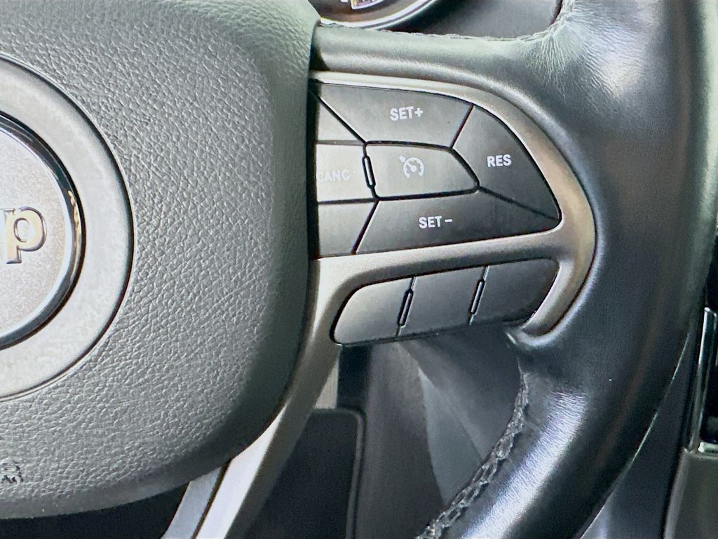 JeepGrand Cherokee26