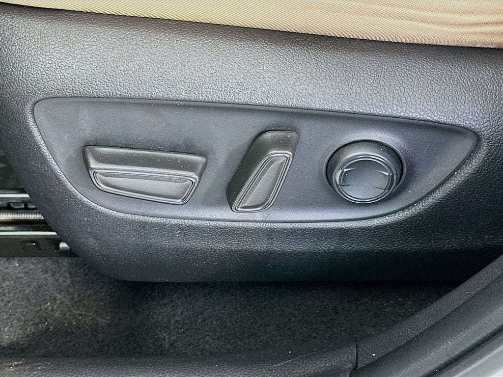 ToyotaRAV419