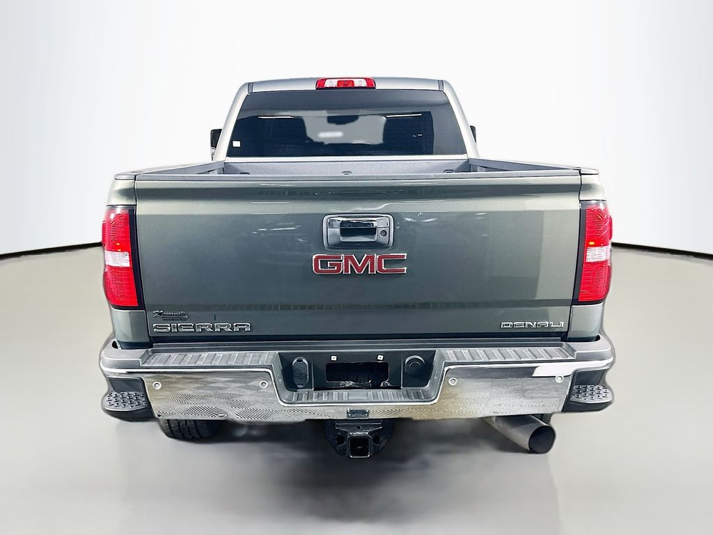 GMCSierra 2500HD6