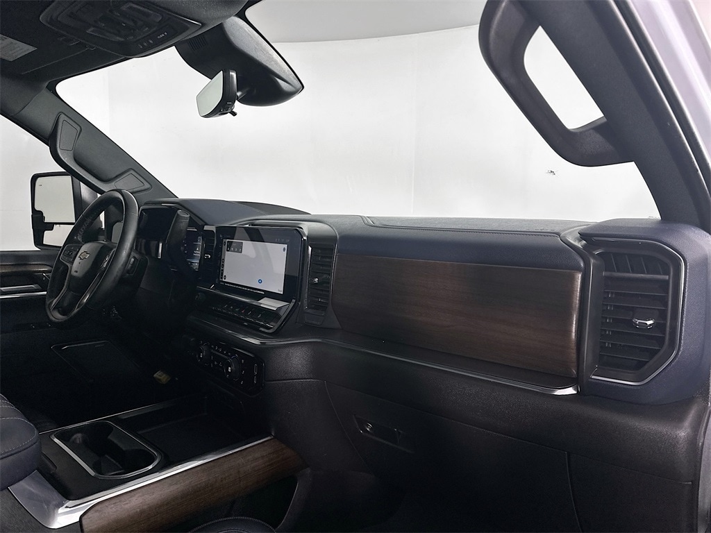 ChevroletSilverado 3500HD30