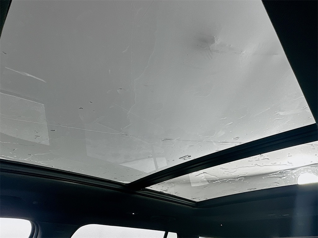 JeepGrand Cherokee L14