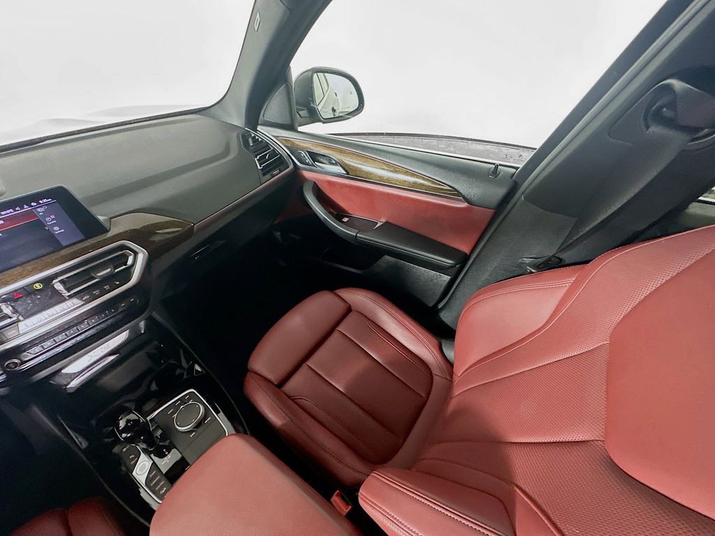 BMWX311