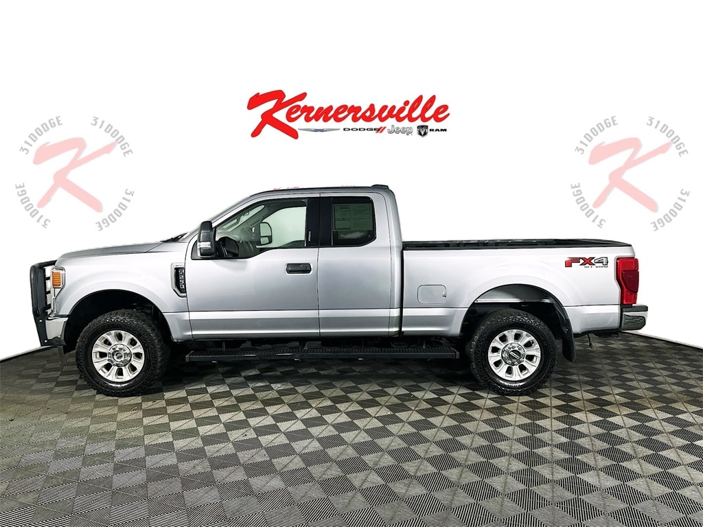 Used 2022 Ford F-250SD XLT Truck Extended Cab