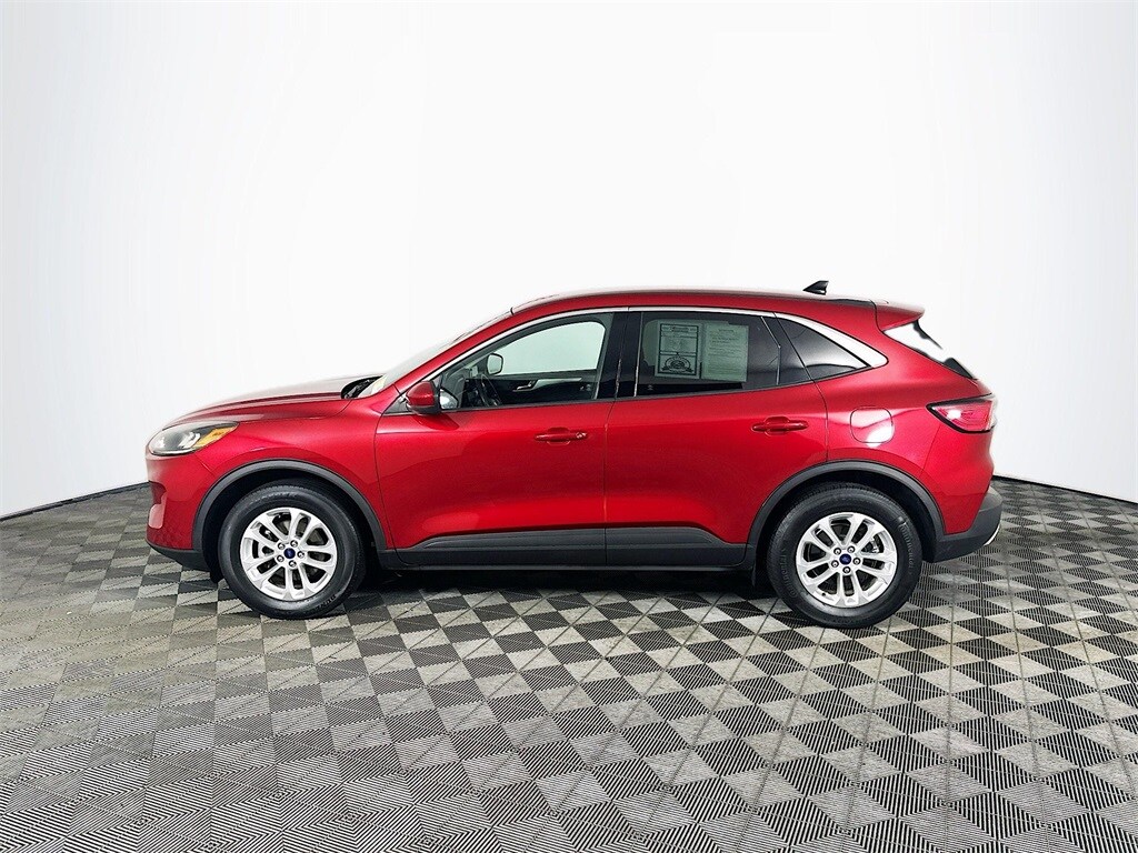 2020 Ford Escape SE photo 4