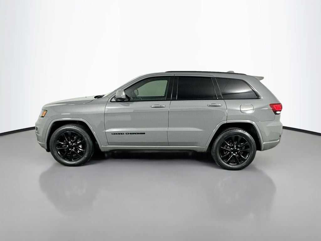 Used 2019 Jeep Grand Cherokee Altitude SUV