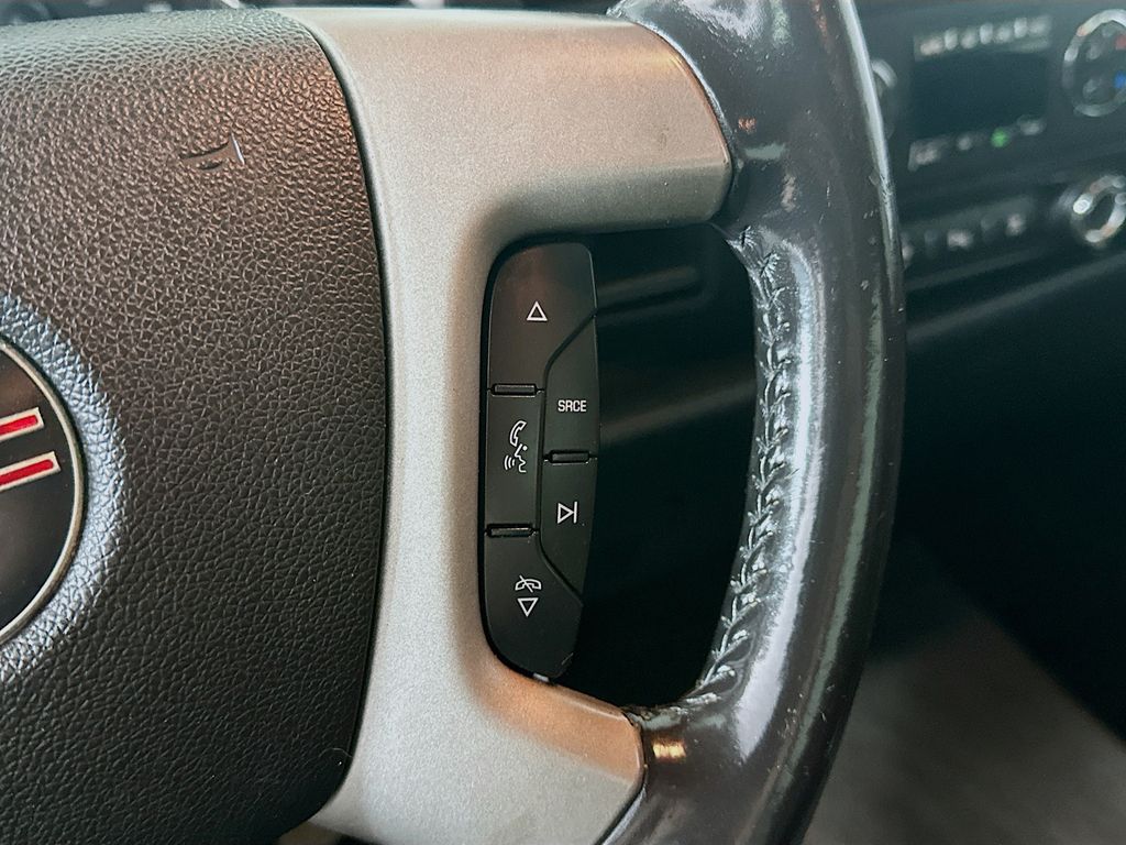 GMCSierra 2500HD24