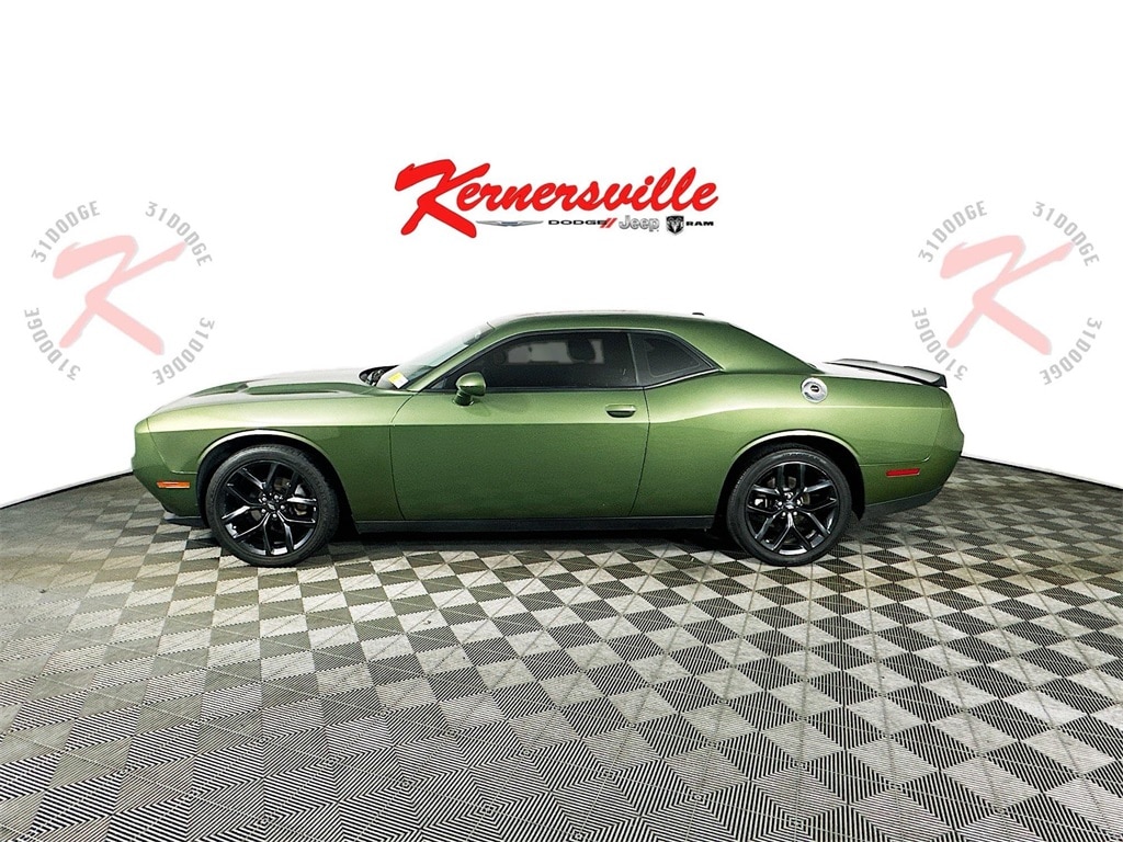 Used 2022 Dodge Challenger SXT Coupe