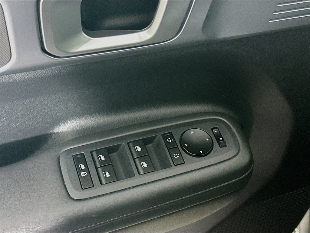 HyundaiSanta Fe Hybrid22