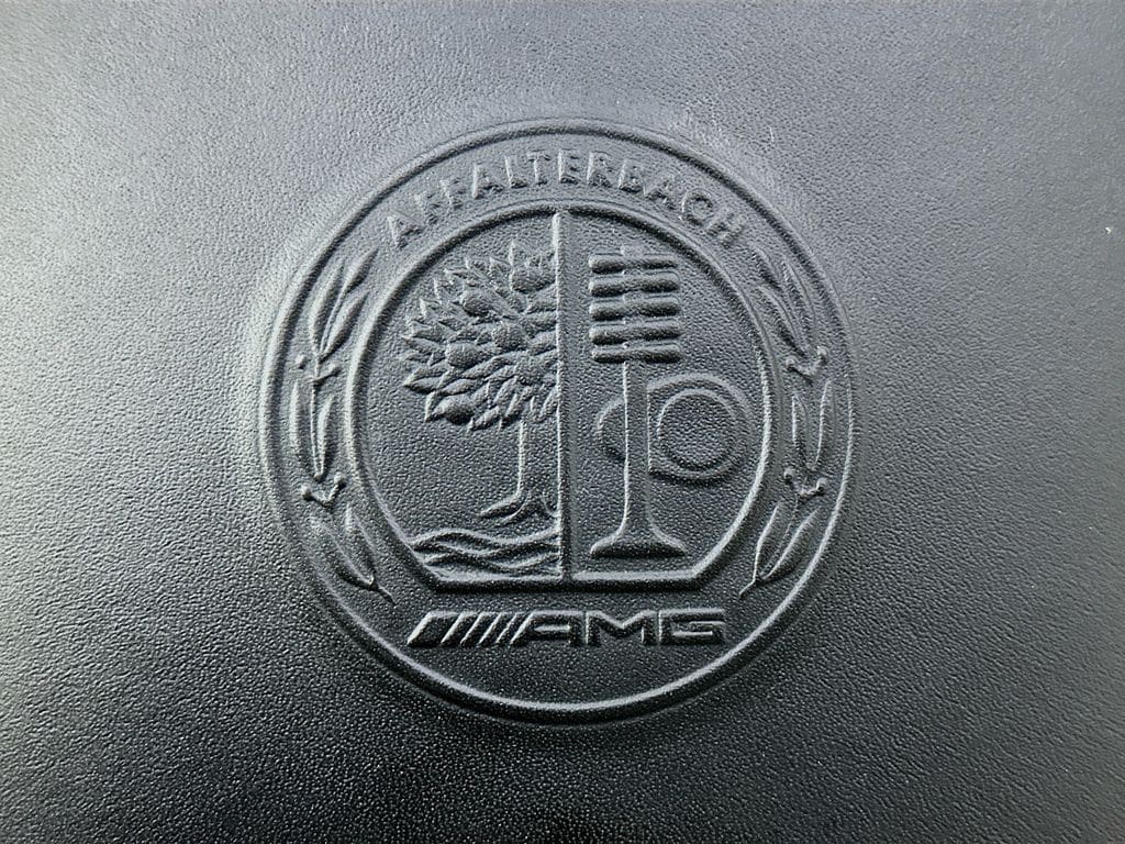 Mercedes-BenzS-Class40