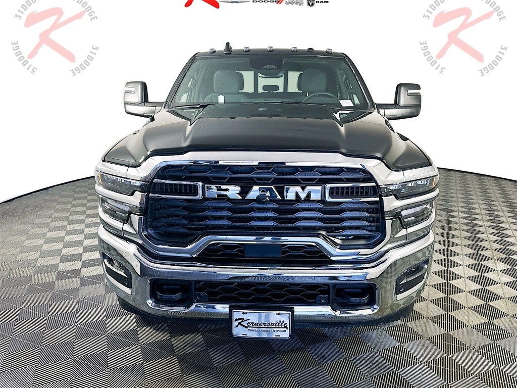 2026 Ram 2500 Tradesman photo 2