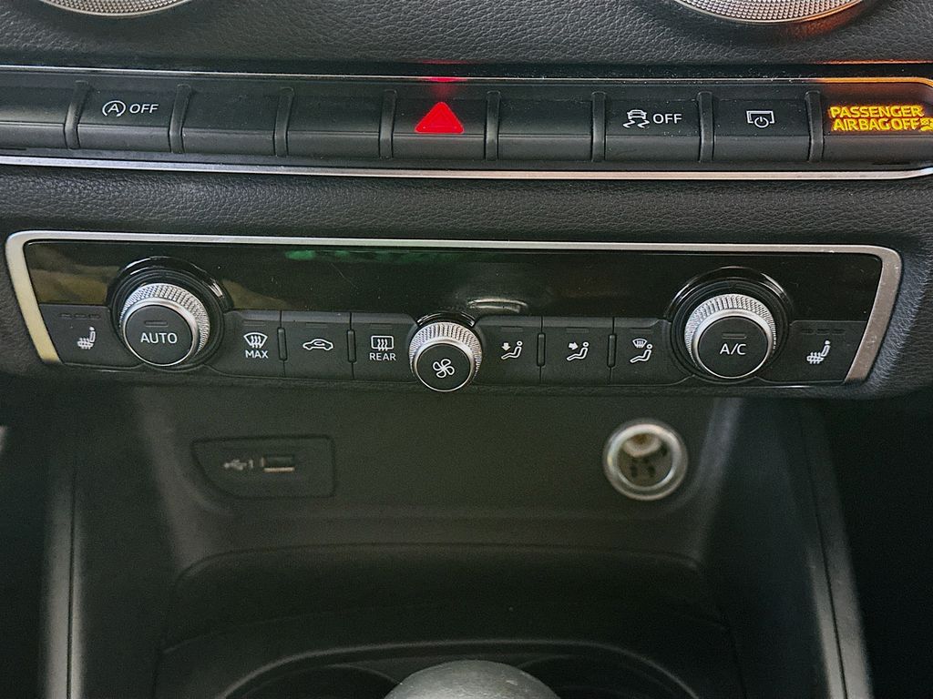 AudiA318