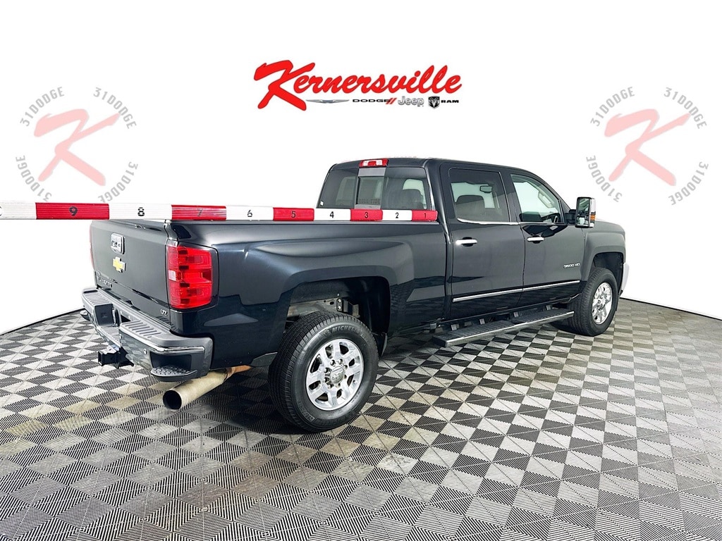 ChevroletSilverado 3500HD7
