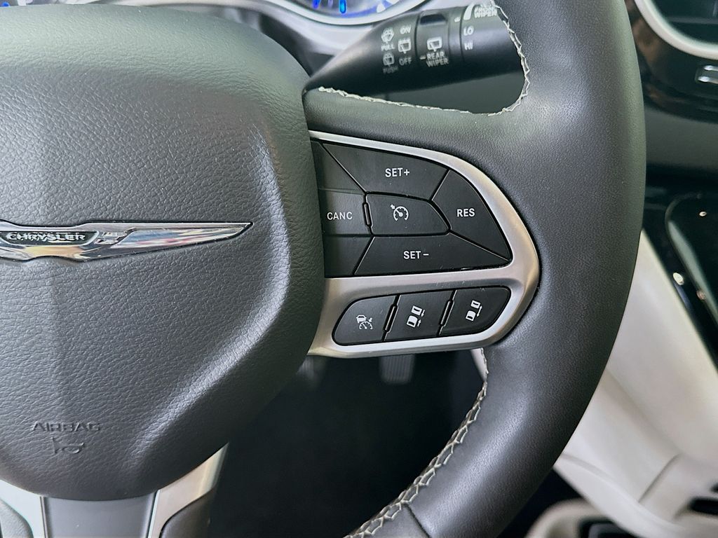 ChryslerPacifica25