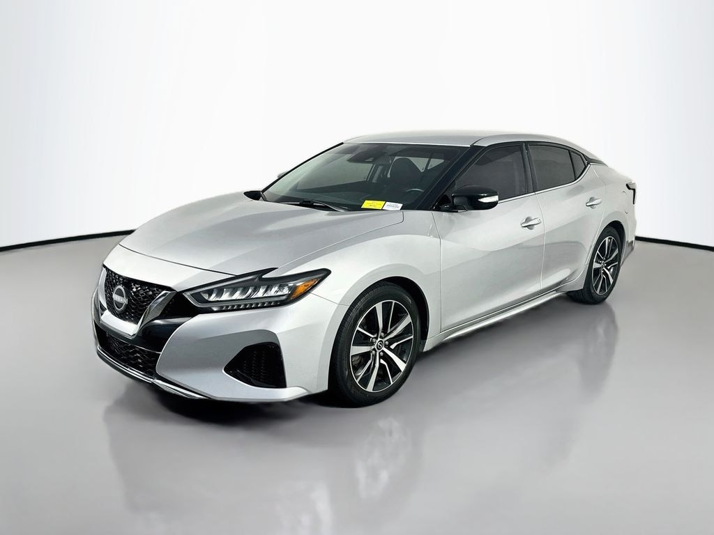 Used 2023 Nissan Maxima SV Sedan