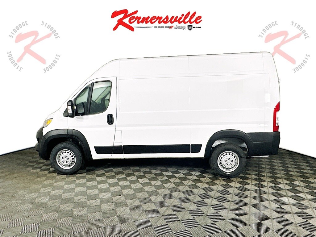 2025 Ram ProMaster 3500 Cargo Van photo 4