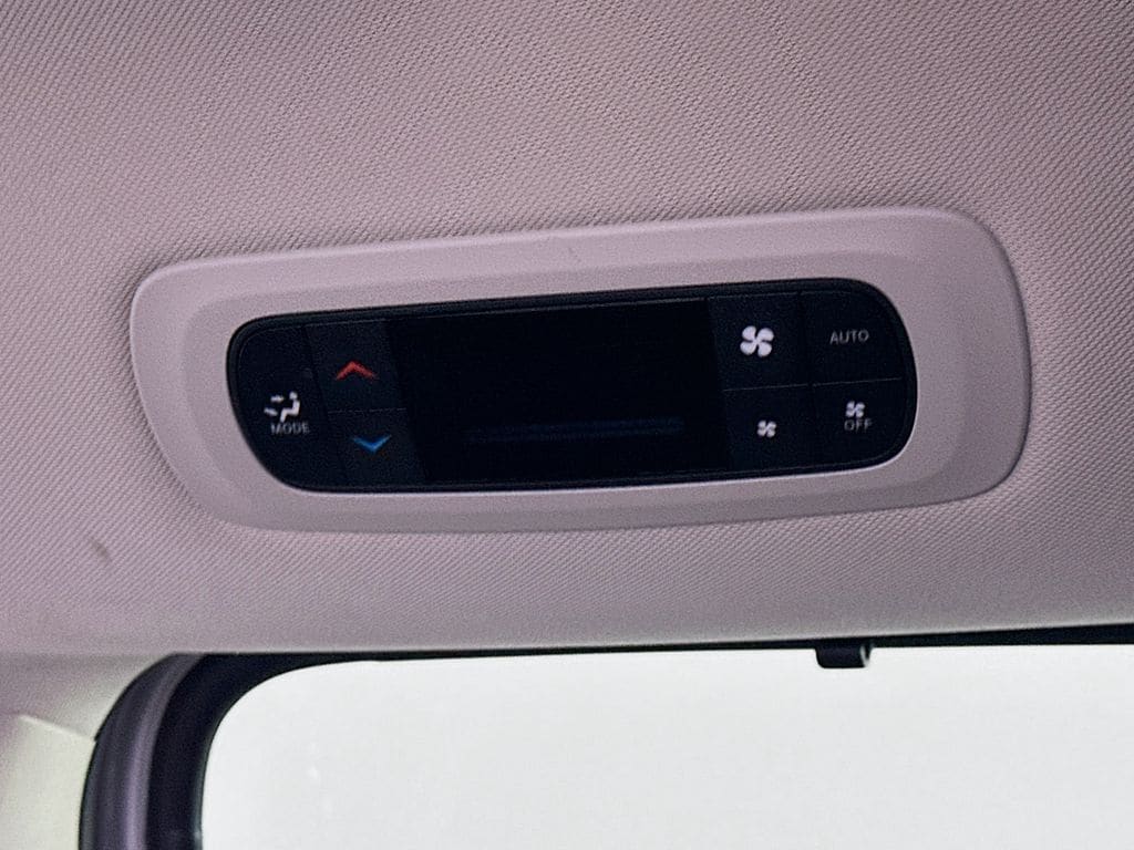 ChryslerPacifica37