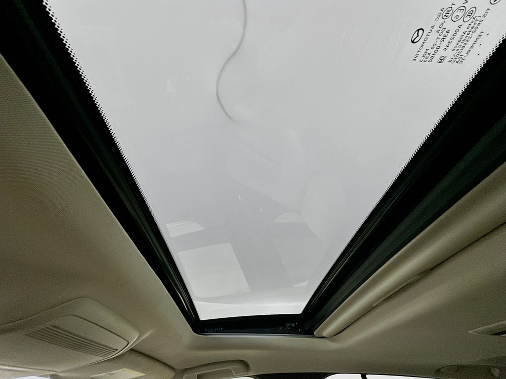 MazdaCX-9021