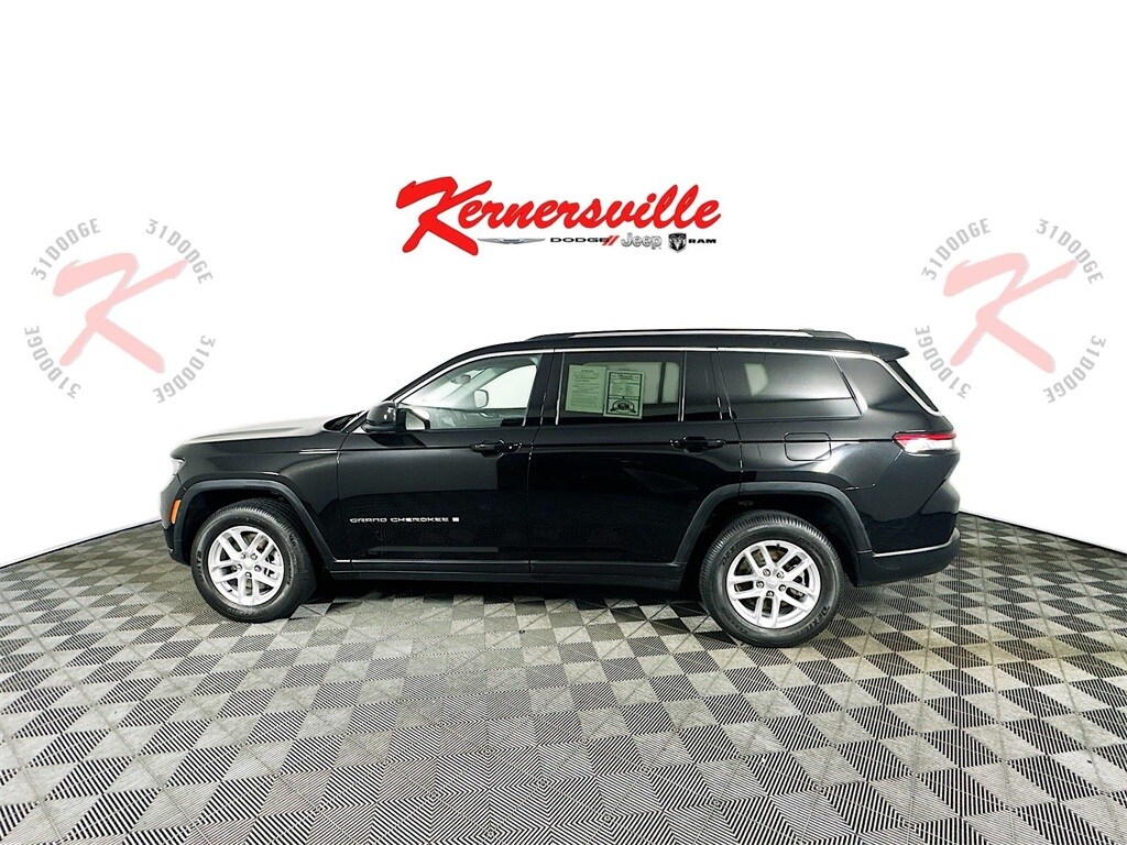 2021 Jeep Grand Cherokee Laredo photo 4