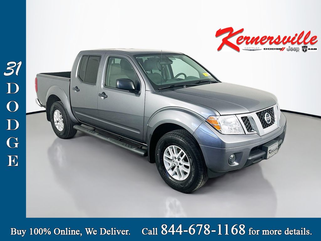 2021 Nissan Frontier SV Crew Cab 4X4 SWB's photo