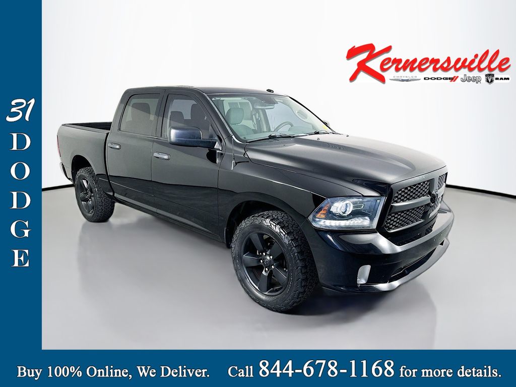 2014 RAM 1500 Express 4x4 Crew Cab's photo