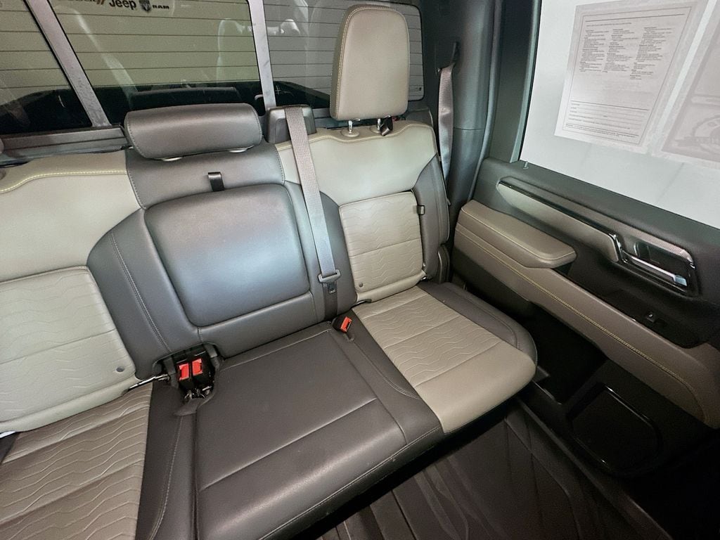 ChevroletSilverado 2500HD14