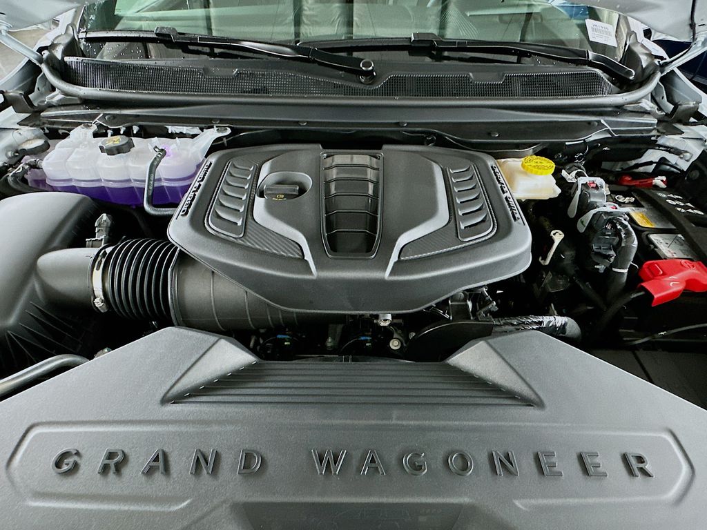 JeepGrand Wagoneer L18