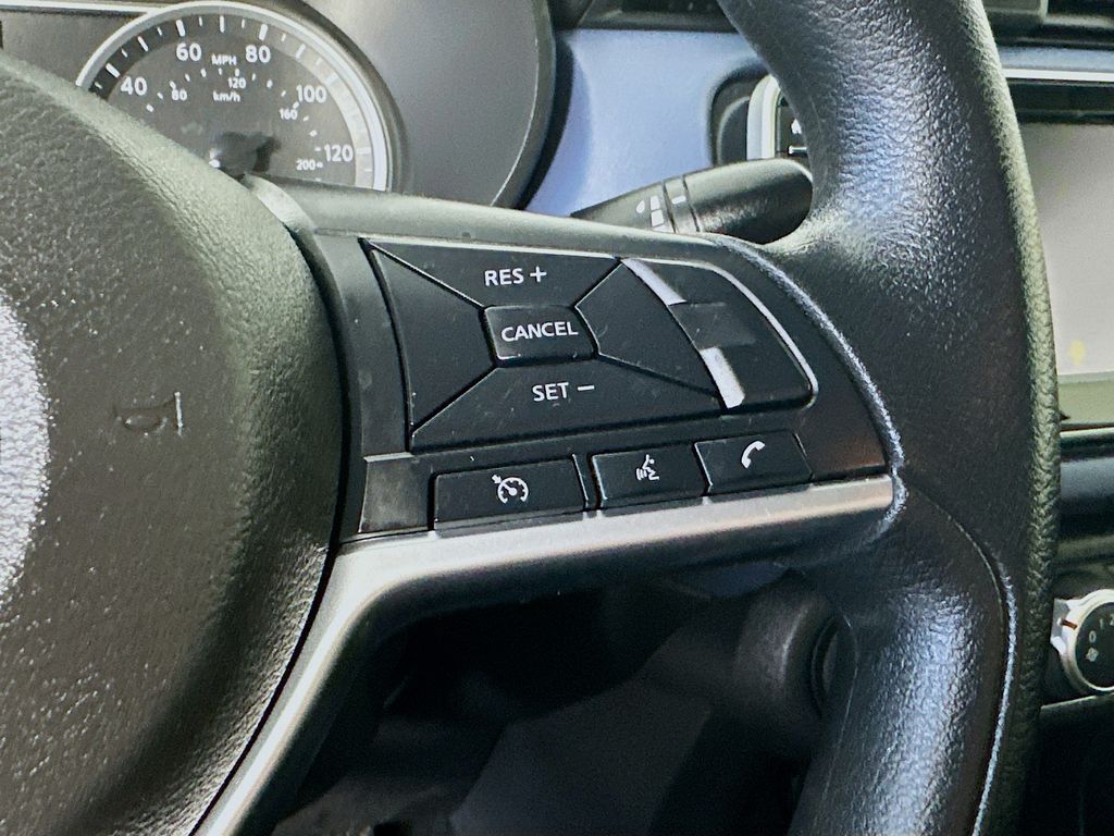 NissanVersa26