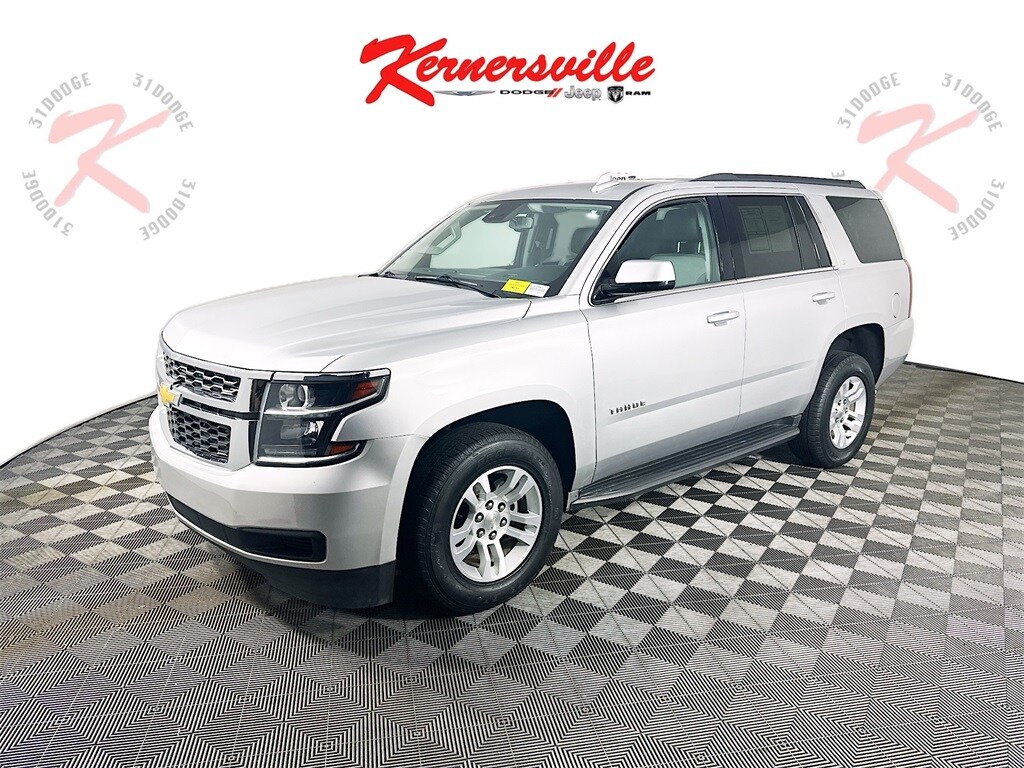 2018 Chevrolet Tahoe LT photo 3