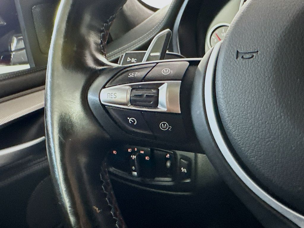 BMWX6 M25
