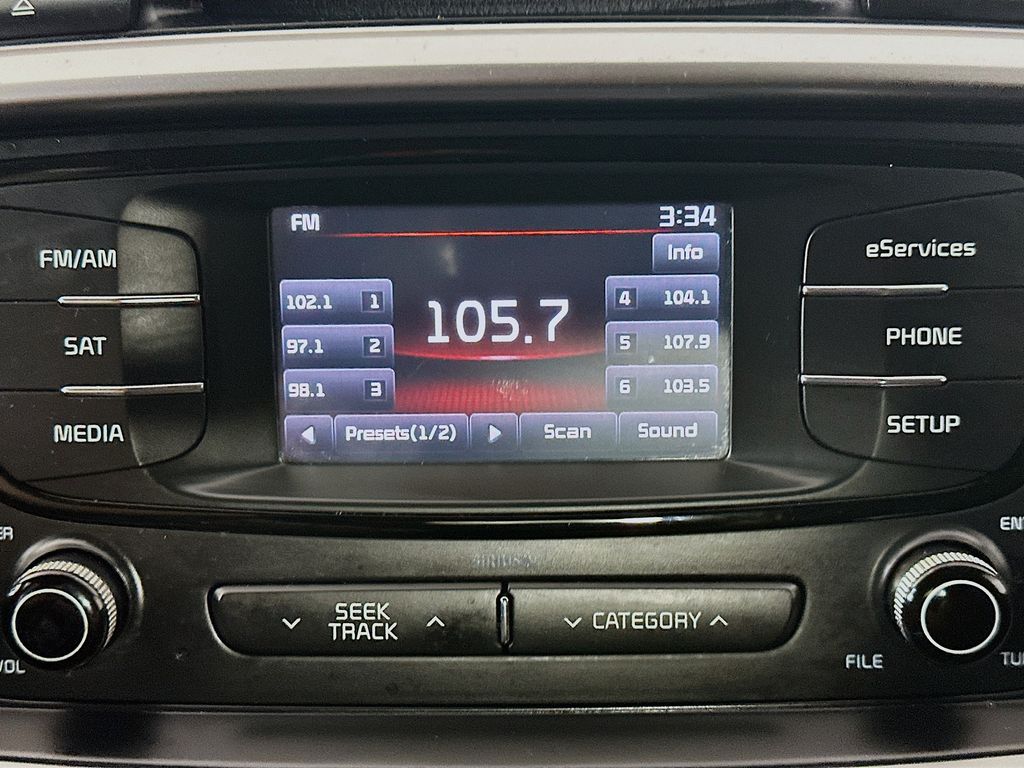 KiaSorento17